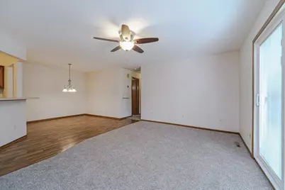 20300 Hunter Court, Lakeville, MN 55044 - Photo 8
