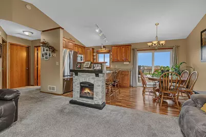 1025 2nd Avenue SE, Freeport, MN 56331 - Photo 10