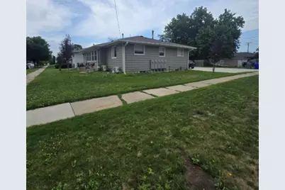 317 14th Street SW, Rochester, MN 55902 - Photo 2