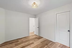 1548 Legacy Pkwy E, Maplewood, MN 55109 - Photo 18