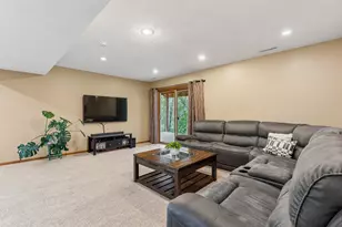 19 Rollins Dr, Elgin, MN 55932 - Photo 22