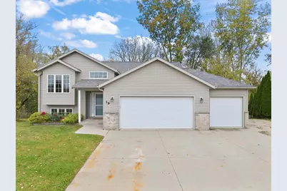 19 Rollins Drive, Elgin, MN 55932 - Photo 2
