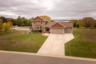 651 Depree Way, Glenwood, MN 56334 - Photo 14
