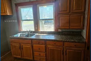 212 S Center St, Ceylon, MN 56121 - Photo 14