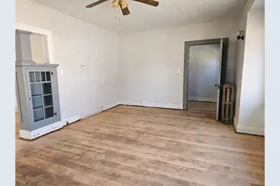 212 S Center Street, Ceylon, MN 56121 - Photo 10