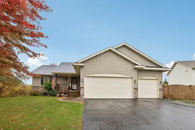 31758 Newport Curve, Lindstrom, MN 55045 - Photo 2