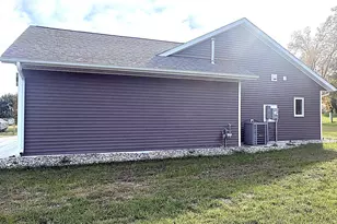 211 Bryce Ave, Lowry, MN 56349 - Photo 52