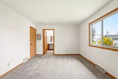 550 W 10th Street, Rush City, MN 55069 - Photo 14