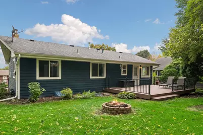 1370 Valley View Road, Chaska, MN 55318 - Photo 22