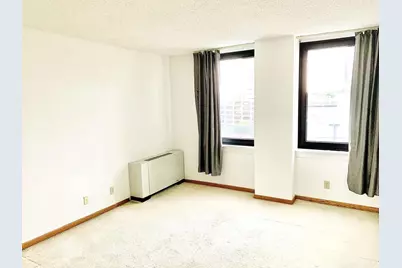 220 Broadway Avenue S #911, Rochester, MN 55904 - Photo 8