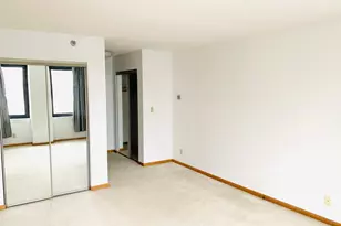 220 Broadway Ave S, Rochester, MN 55904 - Photo 10