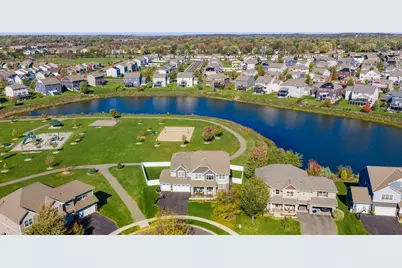 15369 Eagle Bay Way, Apple Valley, MN 55124 - Photo 2