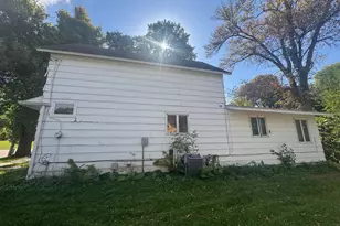235 Haven Street SE, Appleton, MN 56208 - Photo 2