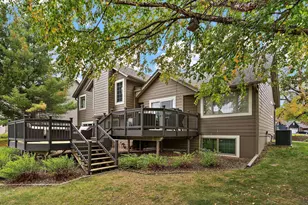 4696 Fairway Hills Dr, Eagan, MN 55123 - Photo 4