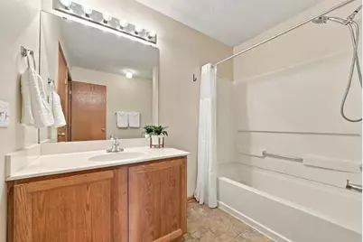 11679 Langford Circle #904, Burnsville, MN 55337 - Photo 32