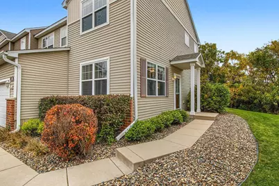 560 Ravencroft Road, Waconia, MN 55387 - Photo 2
