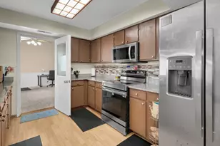 15822 Griffon Path, Apple Valley, MN 55124 - Photo 8