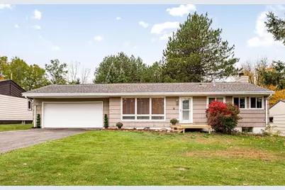 905 N Ebony Avenue, Duluth, MN 55811 - Photo 1