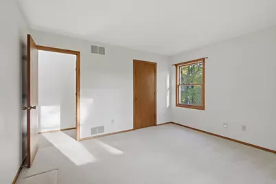 360 Quail Road, Dellwood, MN 55110 - Photo 46