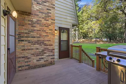 360 Quail Road, Dellwood, MN 55110 - Photo 64