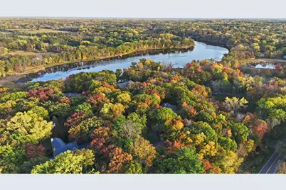 360 Quail Road, Dellwood, MN 55110 - Photo 2