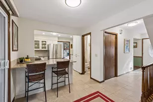 2755 Shadyview Ln N, Plymouth, MN 55447 - Photo 6