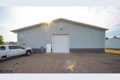 221 N 9th Street, Lake City, MN 55041 - Photo 6