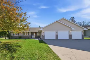1806 9th St Cir NE, Buffalo, MN 55313 - Photo 1
