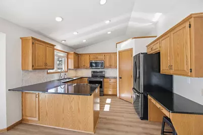 1806 9th Street Circle NE, Buffalo, MN 55313 - Photo 8