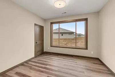 1511 Buffalo Ridge Drive, Luverne, MN 56156 - Photo 12