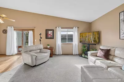 12805 Morgan Avenue S, Burnsville, MN 55337 - Photo 4
