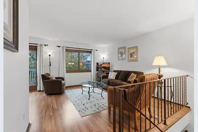 7112 Pontiac Circle, Chanhassen, MN 55317 - Photo 2