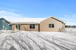 38558 Hawthorne Ave, North Branch, MN 55056 - Photo 26
