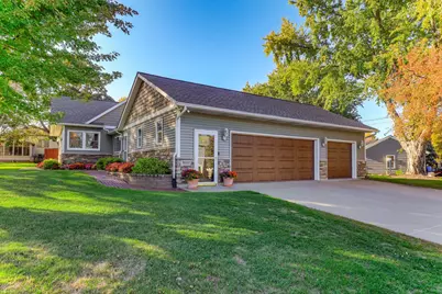7697 Stillwater Way N, Oakdale, MN 55128 - Photo 2