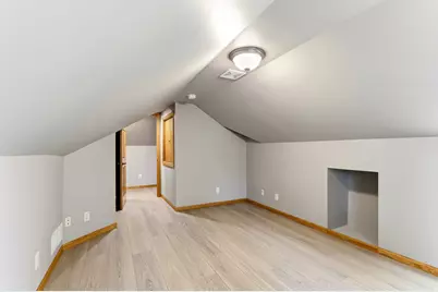 7697 Stillwater Way N, Oakdale, MN 55128 - Photo 24