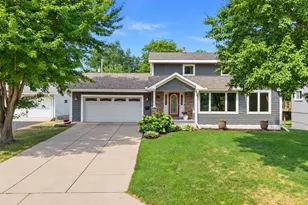 4517 Orchard Ave N, Robbinsdale, MN 55422 - Photo 2