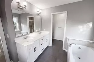 16891 E Lake Dr, Lakeville, MN 55044 - Photo 24