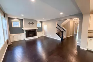 16891 E Lake Dr, Lakeville, MN 55044 - Photo 2