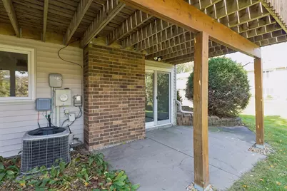 10348 Yorktown Lane N, Maple Grove, MN 55369 - Photo 12