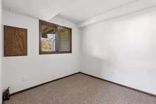 10348 Yorktown Ln N, Maple Grove, MN 55369 - Photo 38
