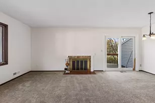 10348 Yorktown Ln N, Maple Grove, MN 55369 - Photo 18
