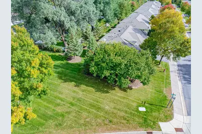 1481 Ravoux Lane, Chaska, MN 55318 - Photo 14