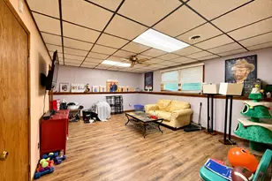 3761 W 6th St, Winona, MN 55987 - Photo 10