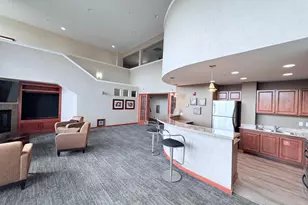 649 Old Hwy 8 NW, New Brighton, MN 55112 - Photo 18