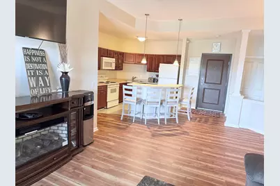 649 Old Highway 8 NW #306, New Brighton, MN 55112 - Photo 6