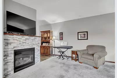 1235 N 10th Street, Lake City, MN 55041 - Photo 6
