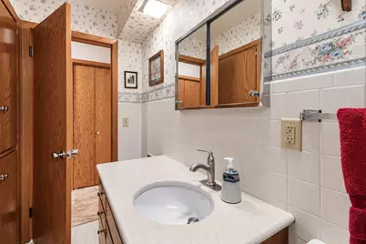 507 1st Street SW, Madelia, MN 56062 - Photo 38