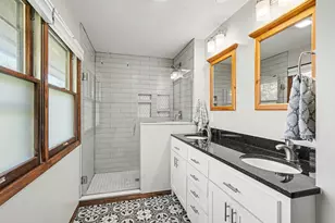 6911 Faricy Ln, Prior Lake, MN 55372 - Photo 6