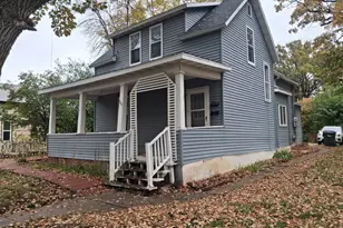 704 W Lincoln Ave, Fergus Falls, MN 56537 - Photo 1