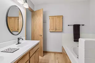 3803 Minnesota Ln N, Plymouth, MN 55446 - Photo 28